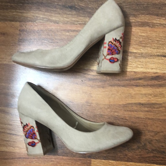 Restricted Taupe Embroidered Block Heels - Picture 4 of 7